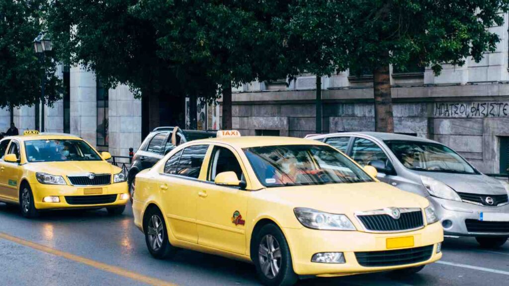 Taxi Booking Website Designing in Delhi