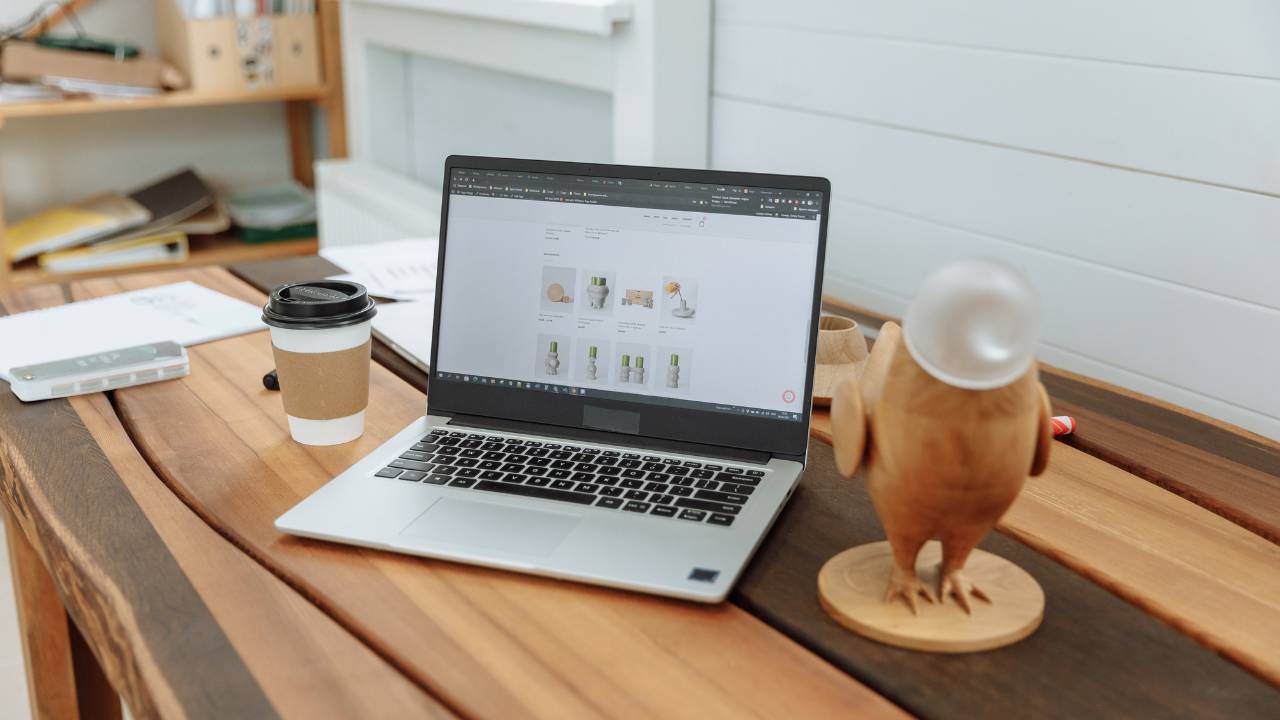 Property Listing Website Designing in Delhi