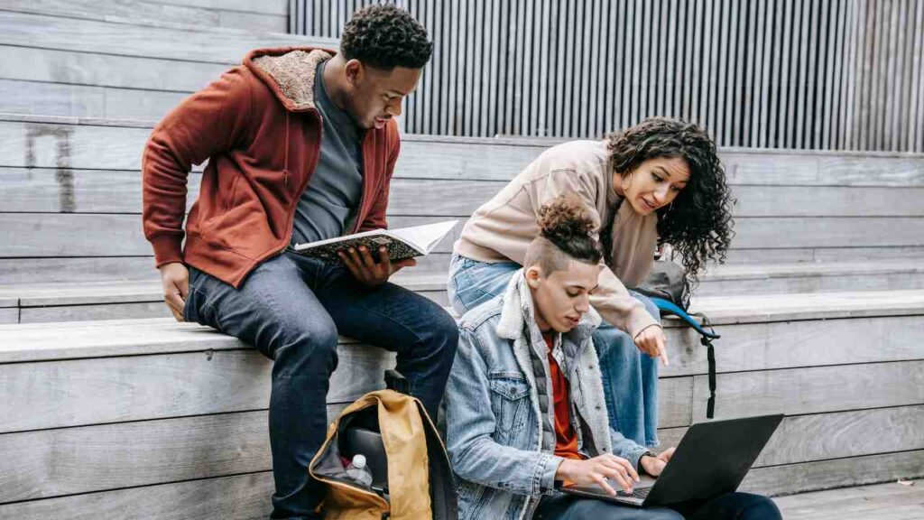 Study Abroad Consultant Website Designing in Delhi